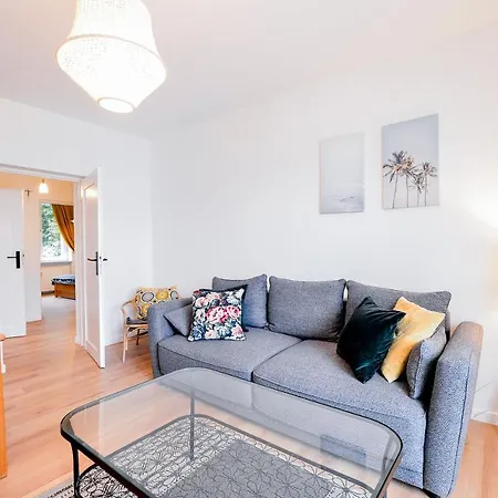 Citystay Mieszka I Apartamento *